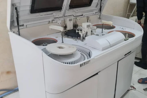 آنالایزر بیوشیمی هیتاچی ۷۱۸۰ کارکرده